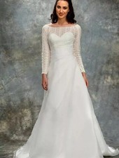 Berketex Bride Ivory Wedding