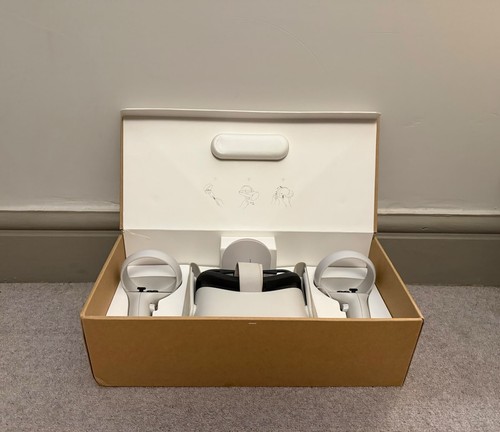 Oculus quest headset - oculus,