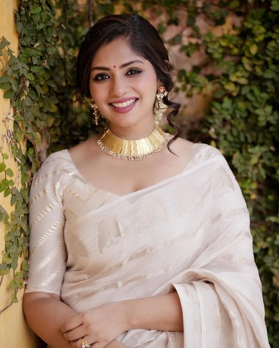 Trending banarasi silk - silk, saree