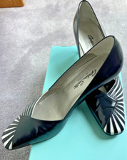 Gordon Scott Ladies Navy And White Size 4 Classic Court Shoes