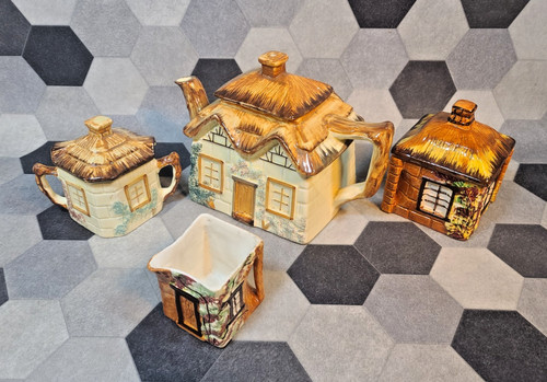 Vintage keele street pottery - vintage,