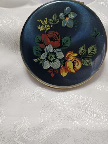 Kigu vintage floral enamel - vintage,