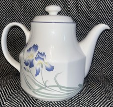 Royal Doulton Minerva Large