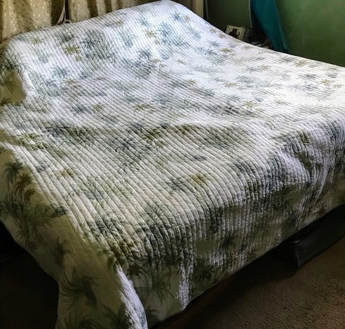 Tommy bahama quilt king - tommy,
