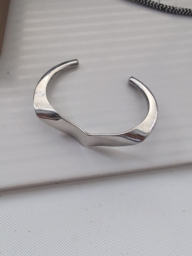 Modernist wave silver - silver, tone