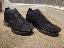 Brand New Carvela  Link Low