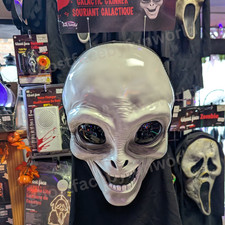 Smirking Alien Mask - Fun