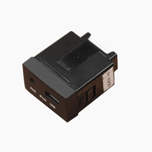 961202r000 961202r500 aux usb - 961202r000,