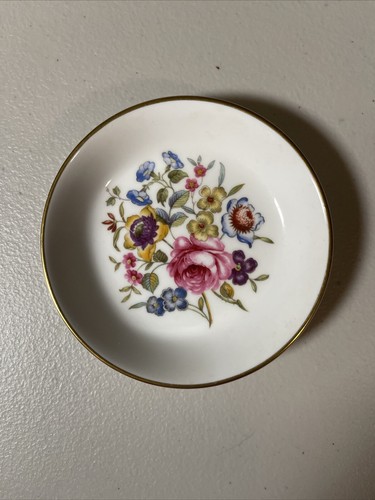 Royal worcester fine bone - royal,
