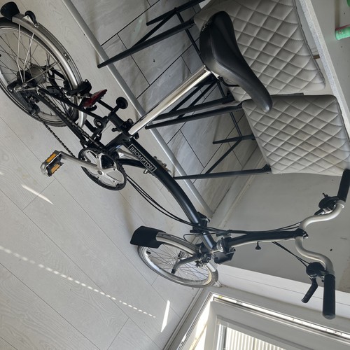 Brompton folding bike - brompton,