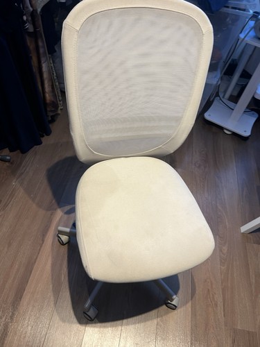 Ikea markus office chair - ikea,