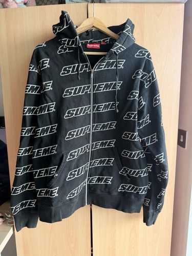 Supreme black all - over, logo