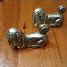 Vintage Stylised Bassett Hounds Metal Ornamental Figure
