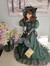 STUNNING COLLEEN OF COUNTY CORK /MUSICAL /COLLECTOR DOLL/EXC COND/ORIGINAL BOX