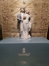 Lladro figurine 6164 Wedding Bells Mint condition Retired NEW in box