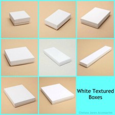 White large letter size - x,
