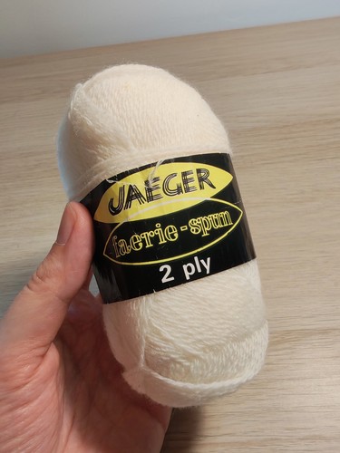 Jaeger faerie spun yarn 100 - faerie,
