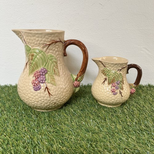 Pair vintage wade - pair,