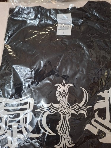 Various wrestling clothing - various,