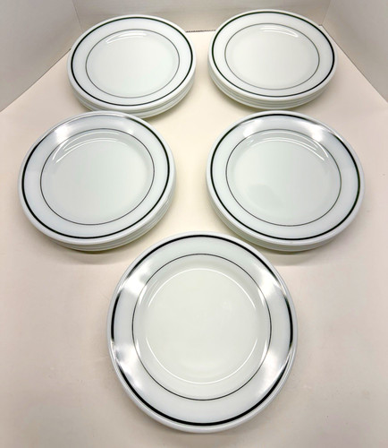 Vintage pyrex 703 - 9",