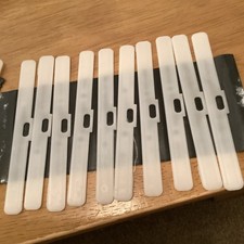 10x 3.5" / 89mm Vertical Blind Top Slat Hangers - Single Slot Type - Pro Quality