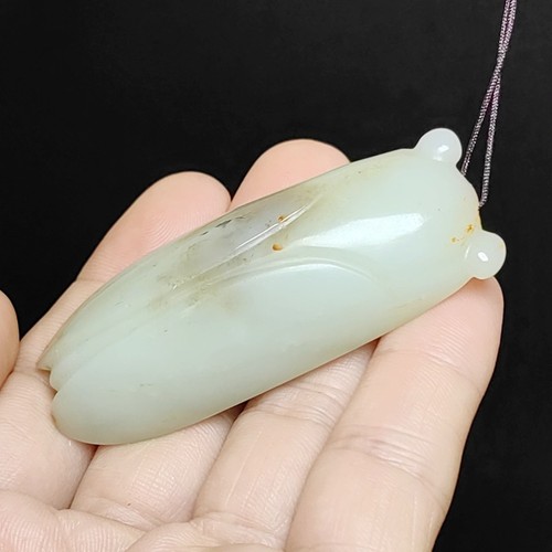 Chinese hetian jade - 2.7",