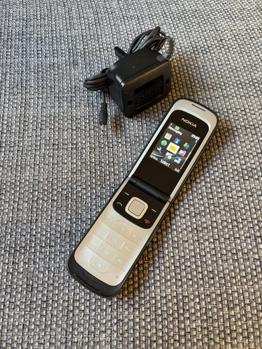 Nokia 2720 fold flip mobile - nokia,