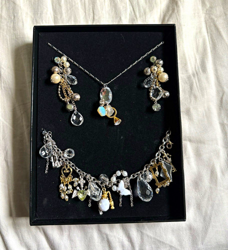 Silver metal glass jewellery - &,