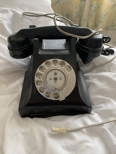 Bakelite 332l telephone - bakelite,