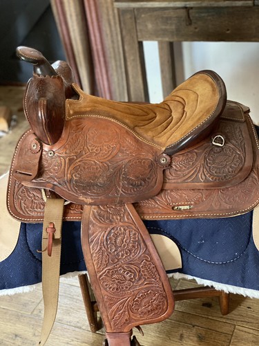 Original big horn ornate - horn, 6,