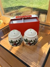 Portmeirion salt pepper set - &,
