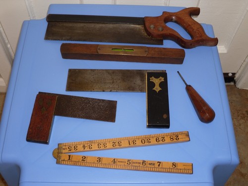 Vintage carpenters - ,