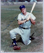 Duke Snider Autographed 8x10