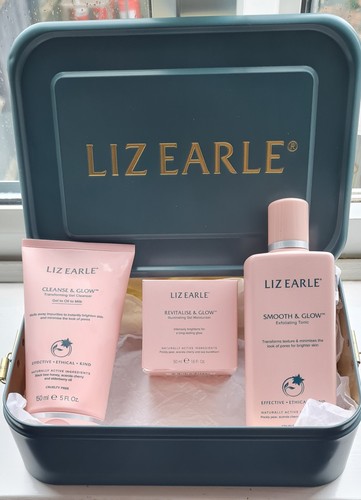 Liz earle glow skin - earle,
