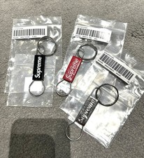 Supreme Clip Keychain SS22