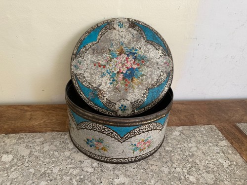Vintage floral biscuit - vintage,