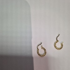 18ct Gold Hoop Earring, 750