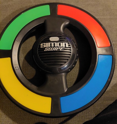 Hasbro simon swipe - hasbro, memory