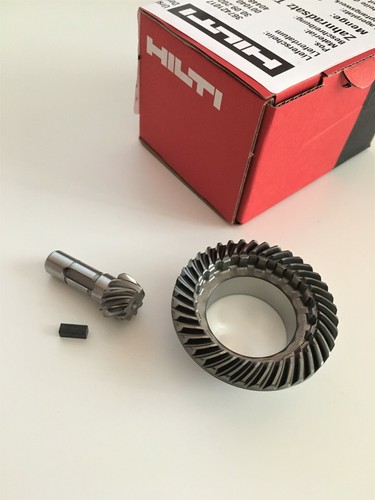 Set bevel gear - of, conical