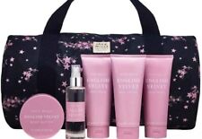 Jack Wills Weekend Bag Gift Set - 6 Pieces