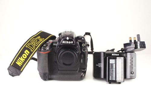 Nikon d2x camera body - nikon,