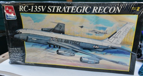 Amt ertl boeing rc 135v - amt, rc-135v