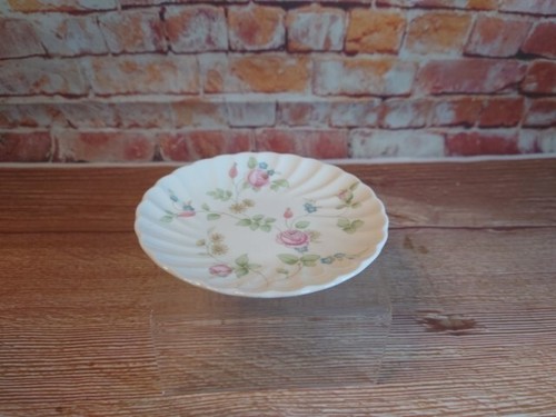 Wedgwood rosehip butter pat - wedgwood,