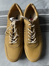 Ladies Lightweight Lace Up