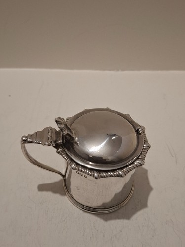 Hallmarked sterling silver - hallmarked,