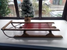 Vintage wooden Sledge/Sleigh/Sled/Toboggan with metal runners for display/use