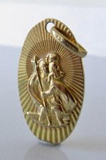 9ct Gold Pendant - Vintage 9ct