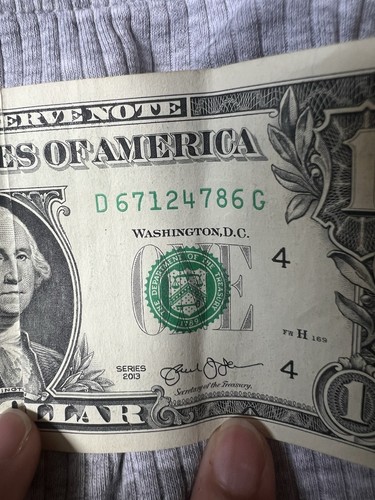 Usa dollar serial - $1, number