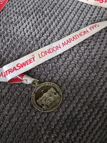 1995 london marathon finisher - marathon,
