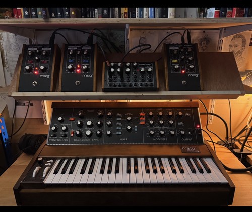 Moog minimoog model - moog,